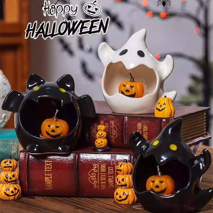 Cute Ghost Ceramic Candle Holder: Halloween Decor (Black/White)