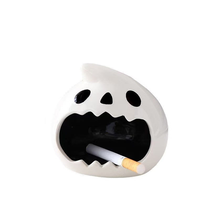 Cute Ghost Ceramic Ashtray: Adorable Desk Decor Gift for Men (Ins-Style)